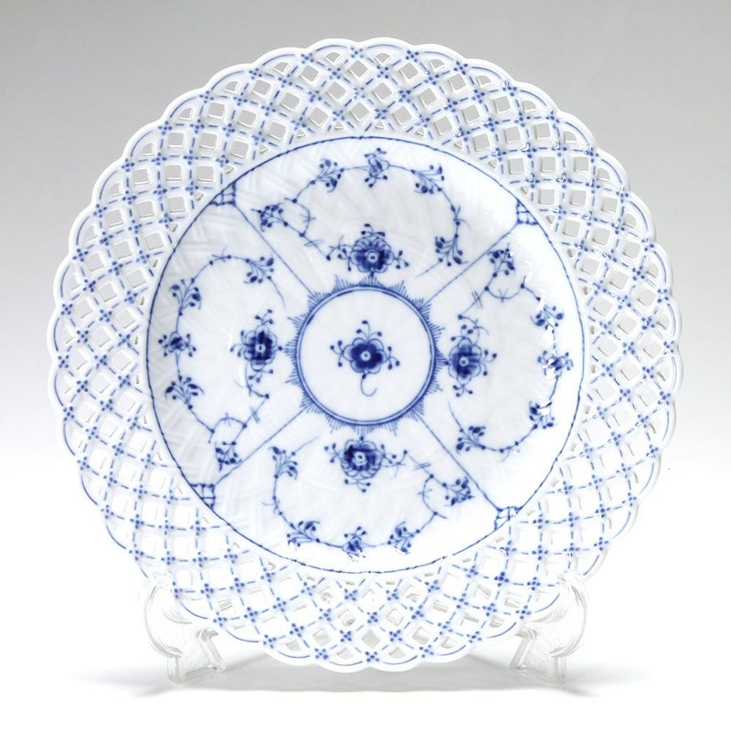 ロイヤルコペンハーゲン（Royal Copenhagen） ブルー フルーテッド フルレース プレート（オープンワーク） 25cm 1103638／1017242