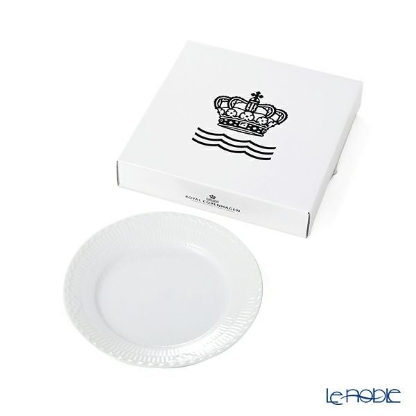 ロイヤルコペンハーゲン（Royal Copenhagen） ホワイト フルーテッド ハーフレース プレート（フラット） 19cm 1128620／1017293