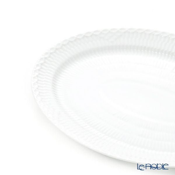 ロイヤルコペンハーゲン（Royal Copenhagen） ホワイト フルーテッド ハーフレース オーバルディッシュ 28cm 1128626／1016792