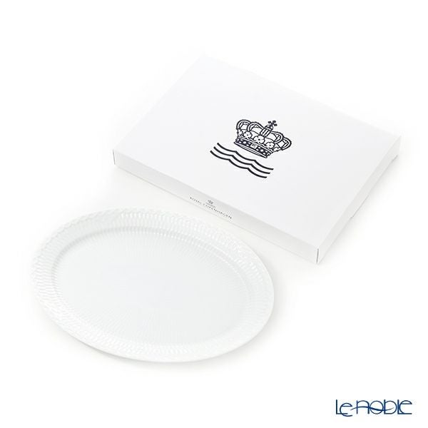 ロイヤルコペンハーゲン（Royal Copenhagen） ホワイト フルーテッド ハーフレース オーバルディッシュ 28cm 1128626／1016792