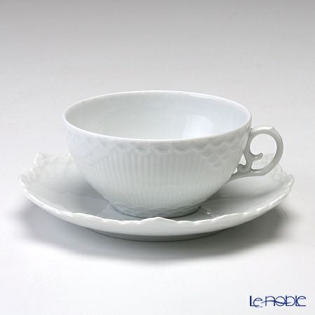 ロイヤルコペンハーゲン（Royal Copenhagen） ホワイト フルーテッド フルレース ティーカップ＆ソーサー 220ml 1132080／1052692