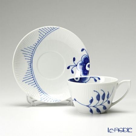 ロイヤルコペンハーゲン（Royal Copenhagen） ブルー フルーテッド メガ ティーカップ＆ソーサー 280ml 2381086／1017335