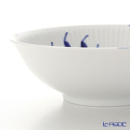 ロイヤルコペンハーゲン（Royal Copenhagen） ブルー フルーテッド メガ ボウル 16cm 2381575／1017357