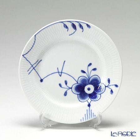 ロイヤルコペンハーゲン（Royal Copenhagen） ブルー フルーテッド メガ プレート 17cm 2386617／1017370