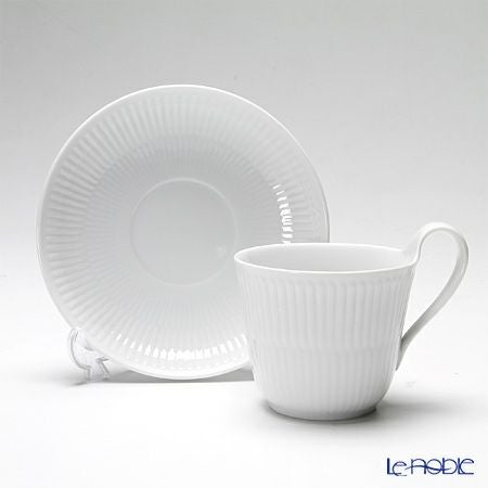 ロイヤルコペンハーゲン（Royal Copenhagen） ホワイト フルーテッド プレイン ティーカップ＆ソーサー（ハイハンドル） 240ml 2408092／1017384