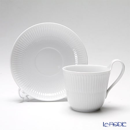 ロイヤルコペンハーゲン（Royal Copenhagen） ホワイト フルーテッド プレイン ティーカップ＆ソーサー（ハイハンドル） 240ml 2408092／1017384