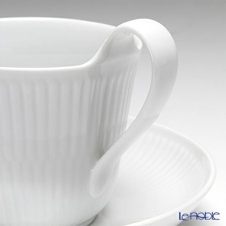 ロイヤルコペンハーゲン（Royal Copenhagen） ホワイト フルーテッド プレイン ティーカップ＆ソーサー（ハイハンドル） 240ml 2408092／1017384