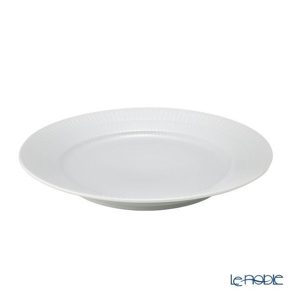 ロイヤルコペンハーゲン（Royal Copenhagen） ホワイト フルーテッド プレイン デザートプレート 22cm 2408622／1017403