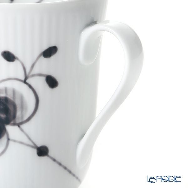 ロイヤルコペンハーゲン（Royal Copenhagen） ブラック フルーテッド メガ マグカップ 350ml ペア 2541039／1017459