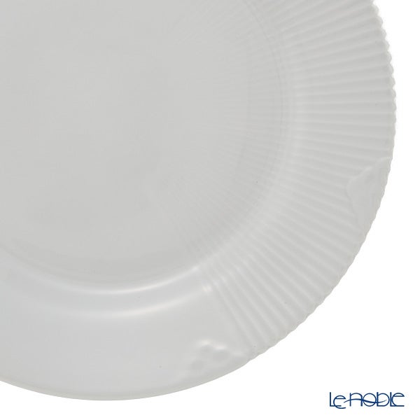 ロイヤルコペンハーゲン（Royal Copenhagen） エレメンツ ホワイト プレート 21cm 2597621／1017497