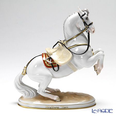 アウガルテン（AUGARTEN） フィギュリン（011210） スペイン乗馬学校 騎手のいないレバード 21.5cm 1550
