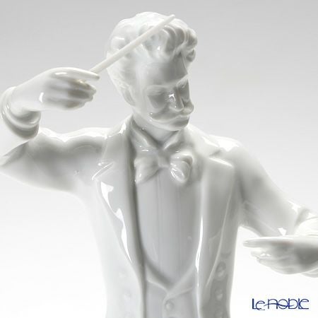 アウガルテン（AUGARTEN） フィギュリン（011210） ヨハン シュトラウス 27cm 1819