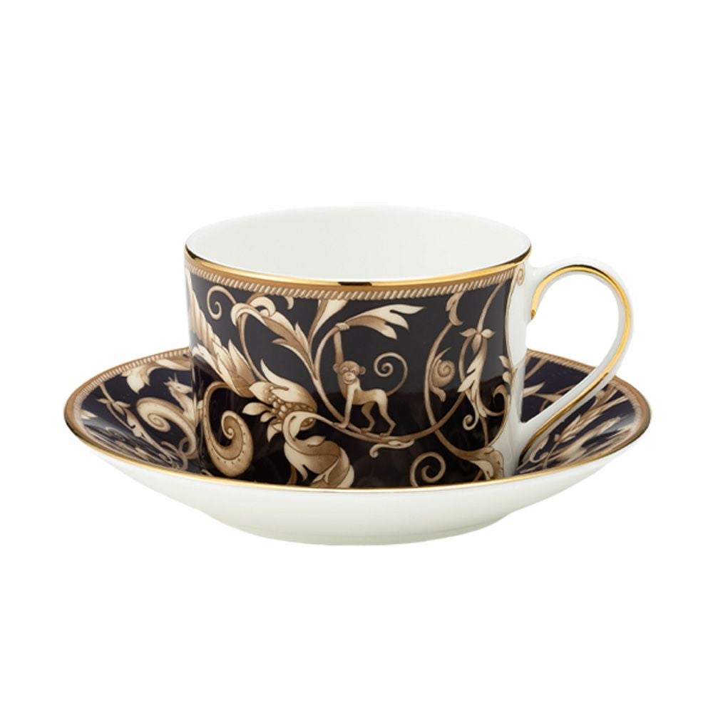 ご購入者様決定品　ウェッジウッド　コーヌコピア　インテリアクロス　箱付き ウェッジウッド（Wedgwood） コーヌコピア ティーカップ＆ソーサー