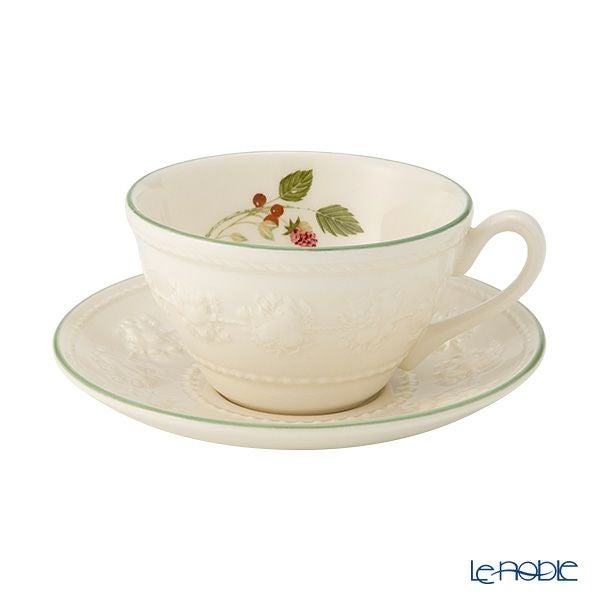 ウェッジウッド（Wedgwood） フェスティビティ ティーカップ＆ソーサー 160ml（ラズベリー）