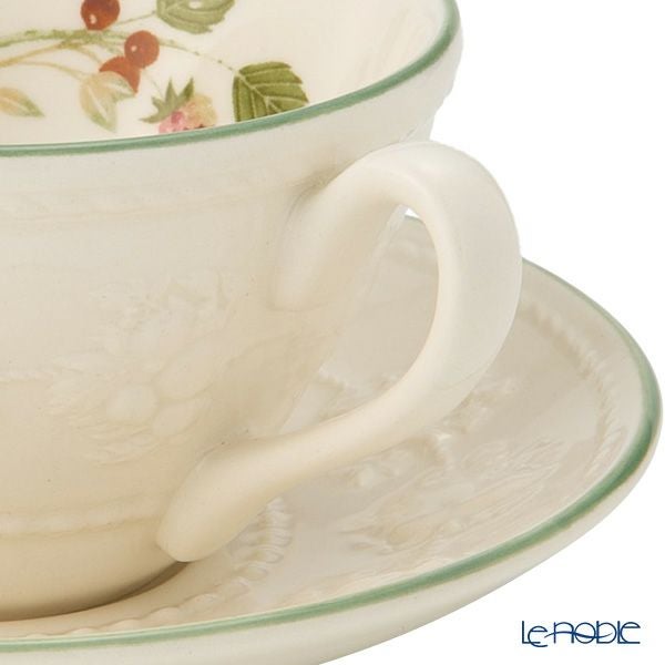 ウェッジウッド（Wedgwood） フェスティビティ ティーカップ＆ソーサー 160ml（ラズベリー）