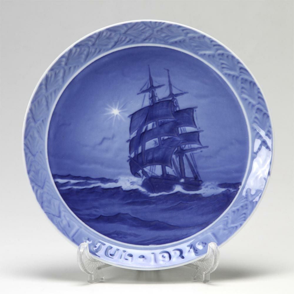 1912年 「クリスマスツリーと老夫婦」 イヤープレート ロイヤルコペンハーゲン ROYAL COPENHAGEN（ロイヤルコペンハーゲン） イヤープレート 1912年