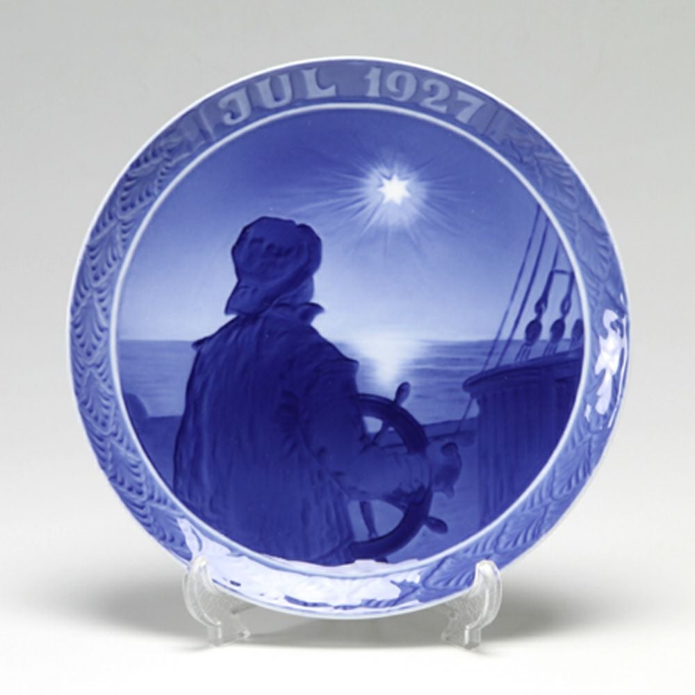 ロイヤルコペンハーゲン（Royal Copenhagen） イヤープレート 1927年／昭和2年 「船上のクリスマスの夜の海の少年」