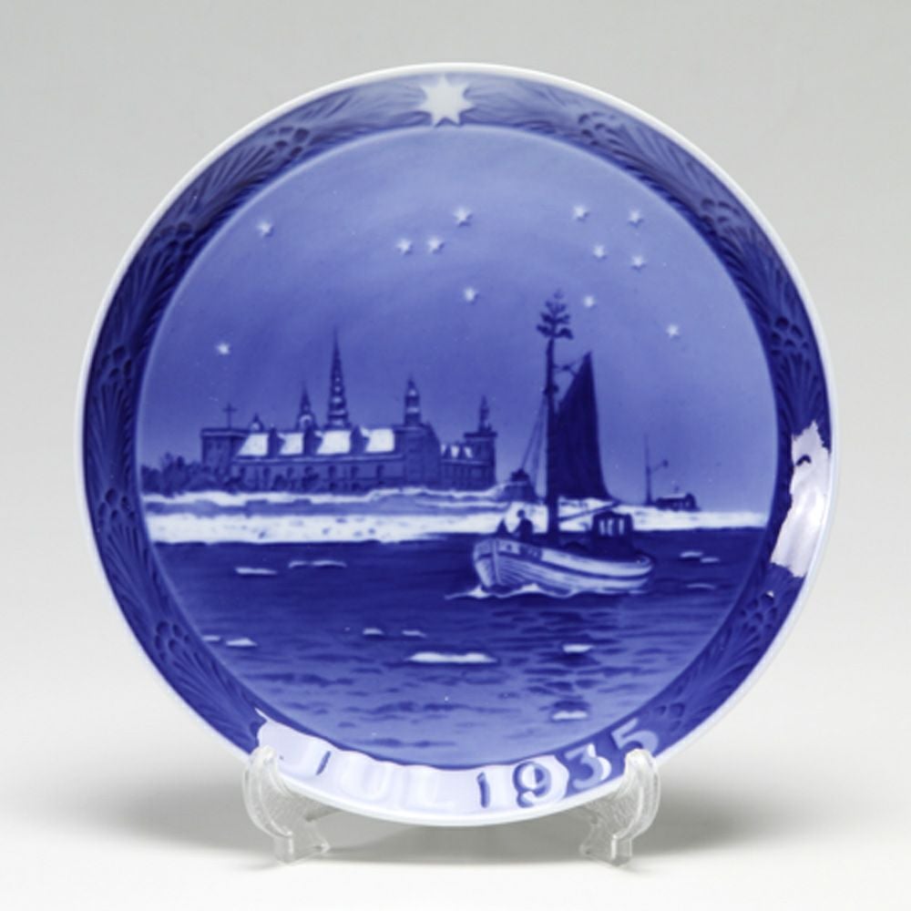 ロイヤルコペンハーゲン（Royal Copenhagen） イヤープレート 1935年／昭和10年 「クロンボー城沖の漁船」