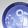 ロイヤルコペンハーゲン（Royal Copenhagen） イヤープレート 1945年／昭和20年 「平和のモティーフ」