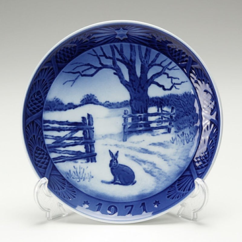 ロイヤルコペンハーゲン（Royal Copenhagen） イヤープレート 1971年／昭和46年 「冬の野うさぎ」
