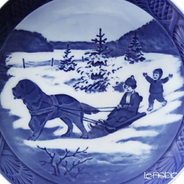 ロイヤルコペンハーゲン（Royal Copenhagen） イヤープレート 1986年／昭和61年 「冬休み」