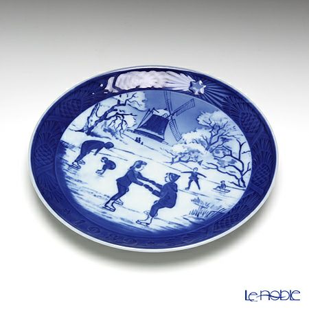 ロイヤルコペンハーゲン（Royal Copenhagen） イヤープレート 1989年／平成元年 「思い出のスケートリンク」