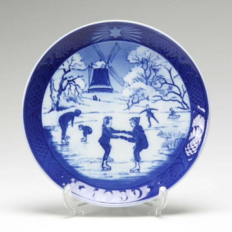 ロイヤルコペンハーゲン（Royal Copenhagen） イヤープレート 1989年／平成元年 「思い出のスケートリンク」