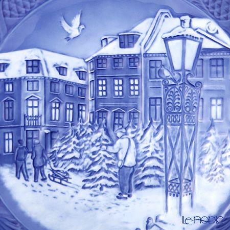 ロイヤルコペンハーゲン（Royal Copenhagen） イヤープレート 2018年 「CHRISTMAS TREE MARKET」