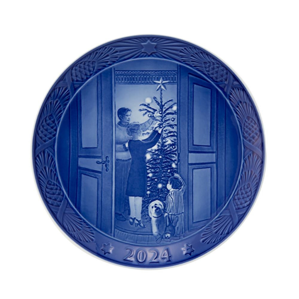 ロイヤルコペンハーゲン（Royal Copenhagen） イヤープレート 18cm 2024年／令和6年 「CHRISTMAS ANTICIPATION 楽しみなクリスマス」