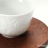 マイセン（Meissen） 歴代レリーフ 55954／85662 白磁カップ＆ベットガーセッ器ソーサー 1984年発表 小花模様