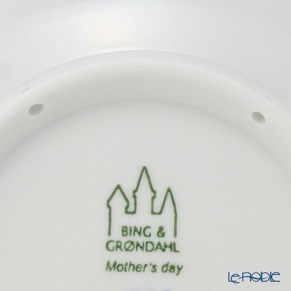 ビングオーグレンダール（Bing＆Grondahl） マザーズデイプレート 2024年／令和6年 15cm ビーバーの親子 1902724／1070760
