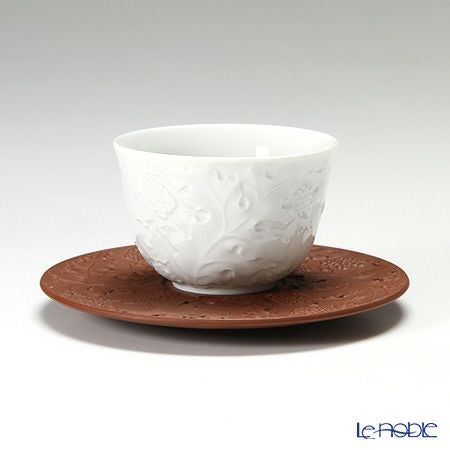 マイセン　器 マイセン（Meissen） 歴代レリーフ 55959／85672 白磁カップ
