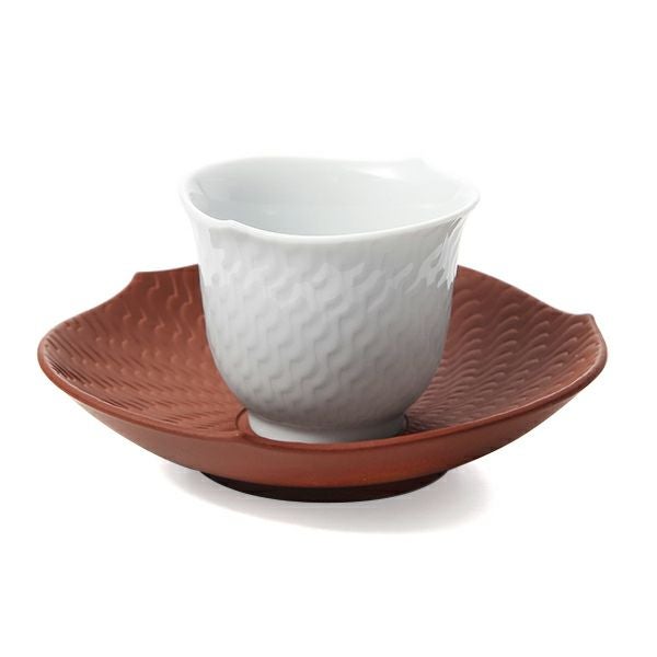 マイセン（Meissen） 波の戯れホワイト 湯のみ（セッ器ソーサー付き