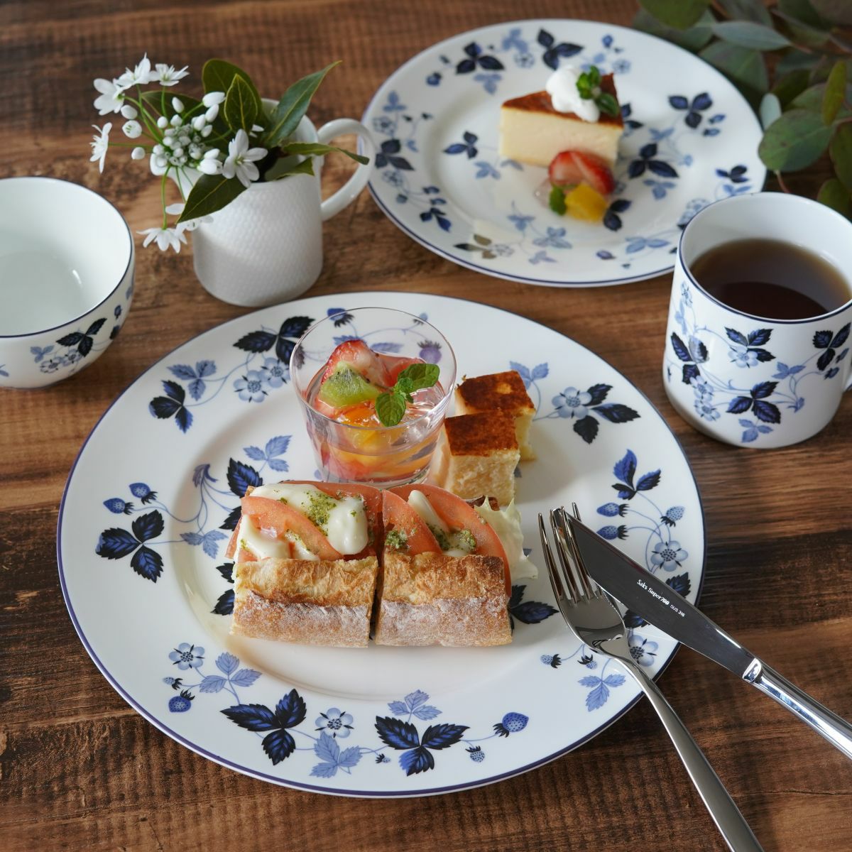 ウェッジウッド（Wedgwood） ストロベリーインクブルー プレート 27cm