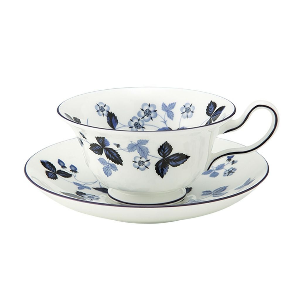 ウェッジウッド（Wedgwood） ストロベリーインクブルー ティーカップ＆ソーサー ピオニー 200ml