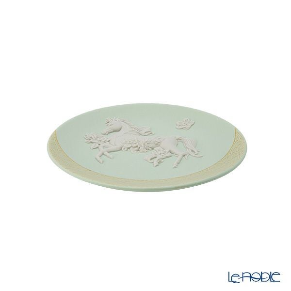 ウェッジウッド（Wedgwood）ジャスパー ペールグリーン 干支プレート 12.5cm 馬／午 2026年／ 令和8年