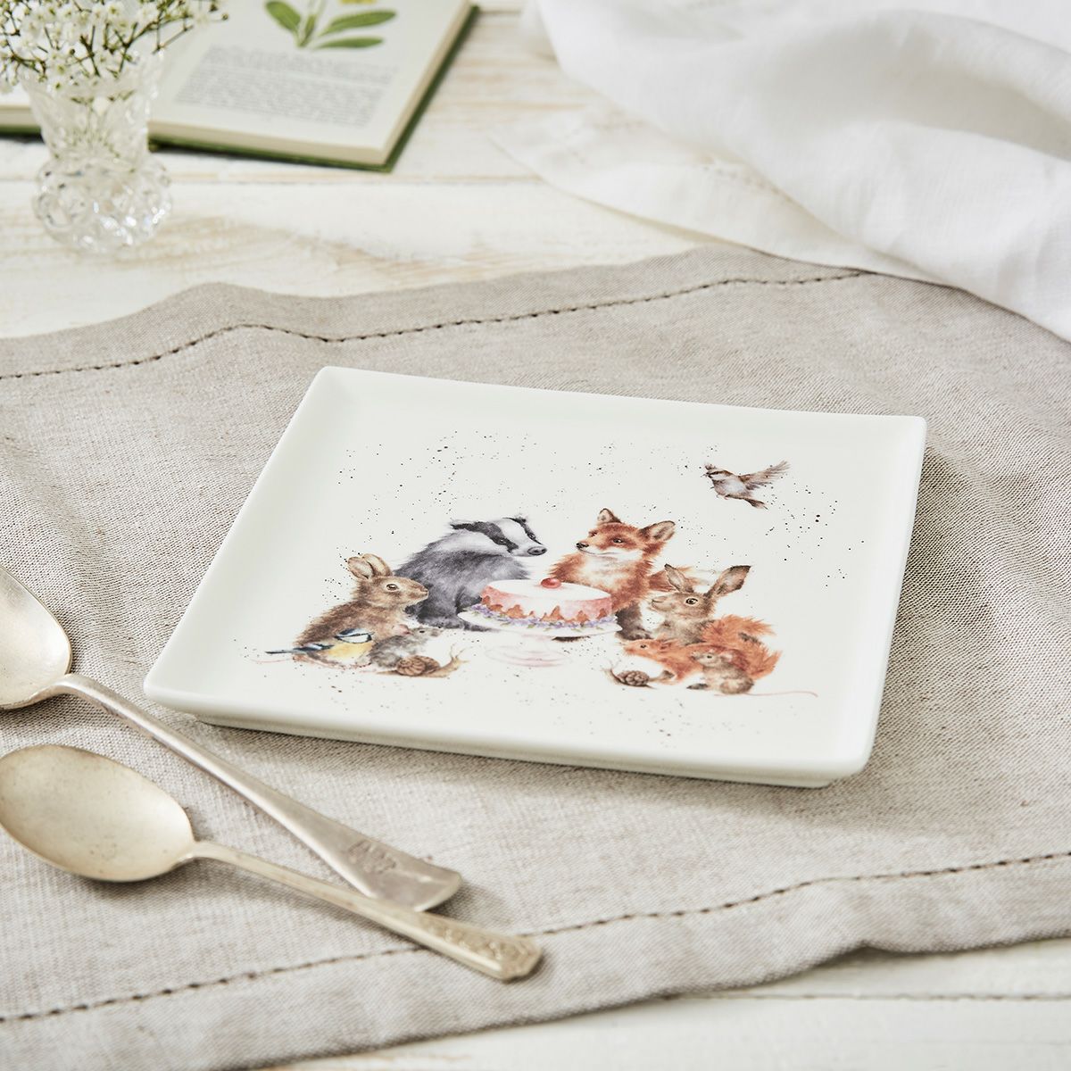 ロイヤル・ウースター レンデル スクエアプレート 18cm Woodland Party