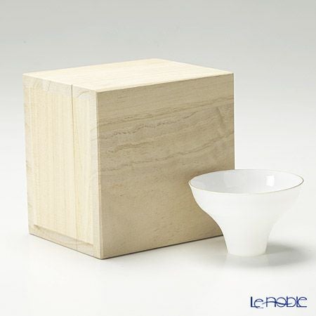 有田焼（やま平窯元 やまへい） エッグシェル ぐい呑み 曲水