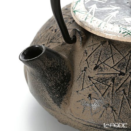 京焼・清水焼 鉄瓶急須 M0134 銀彩松葉 510ml 鉄蓋付