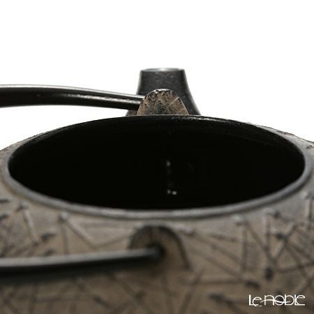 京焼・清水焼 鉄瓶急須 M0134 銀彩松葉 510ml 鉄蓋付