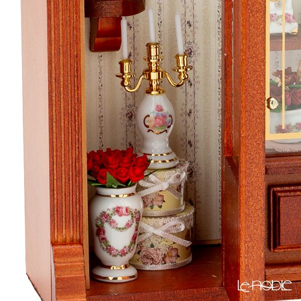 ロイター・ポーセリン ローズ ショップ 001.798／3 ミニチュア ピクチャーボックス L