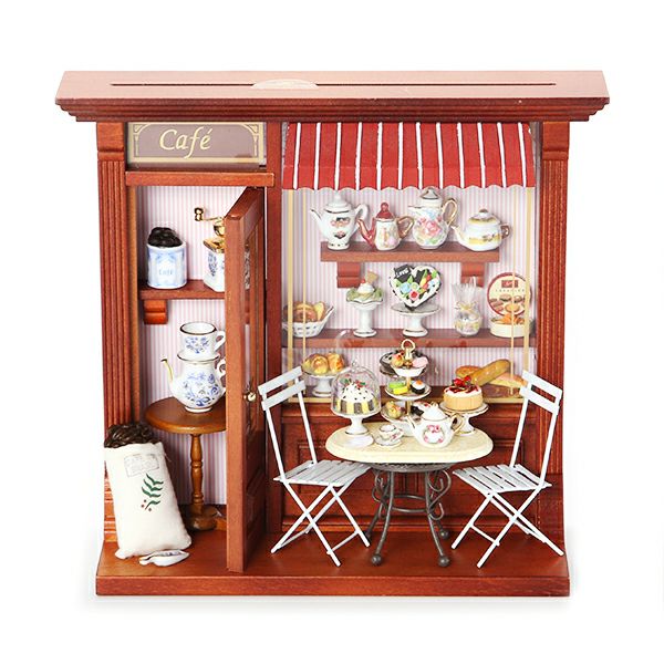旧西ドイツ REUTTER ORIGINAL GERMANY ウォールハウス ミニチュア 食器 カップ ロイターポーセリン 札幌市 中央区 南12条 ロイター ミニチュア カップ＆ソーサー4客セット ブルーオニオン | 木