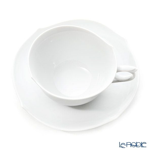 マイセン（Meissen） ホワイトピュア 000001／28633 ティーカップ＆ソーサー 170ml（波の戯れ／レリーフなし）