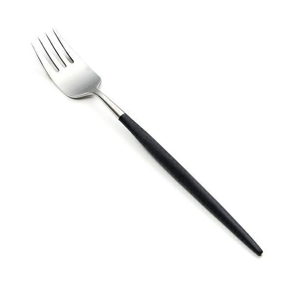 クチポール ナウ NAU ブラック／シルバー デザートフォーク 18.2cm マット仕上げ