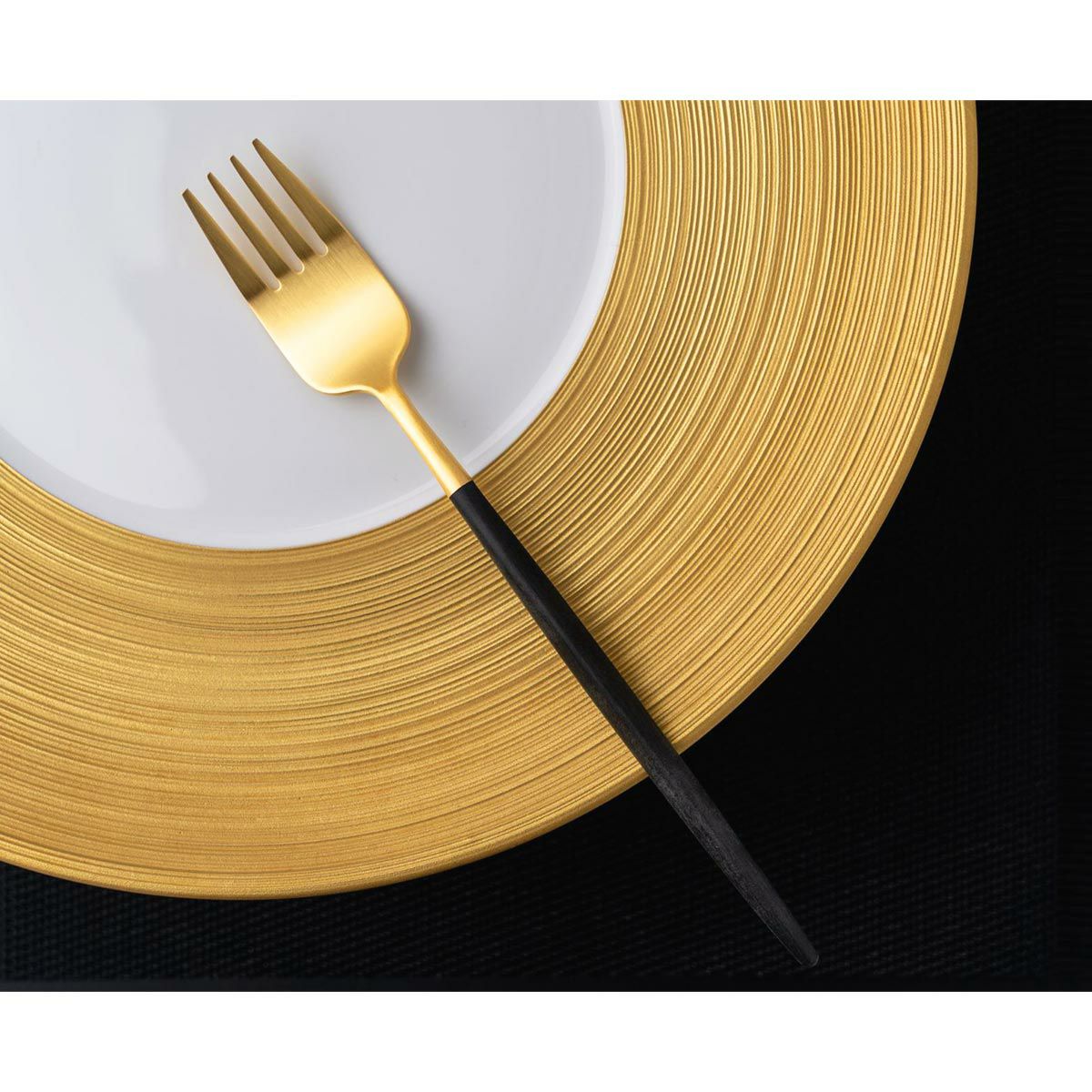 クチポール ゴア GOA ブラック／ゴールド テーブルフォーク 21.5cm マット仕上げ