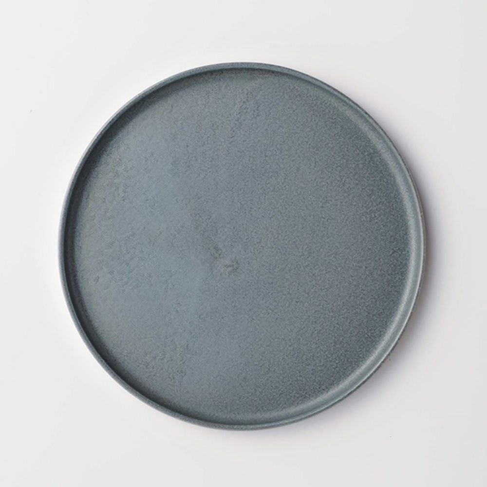 きほんのうつわ 切立プレート（高台付き） 灰 21cm 滝呂焼 ※原料の一部にリサイクル土を利用