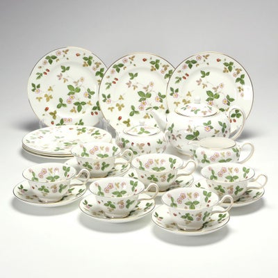 ウェッジウッド（Wedgwood） ワイルドストロベリー 23ピースセット 