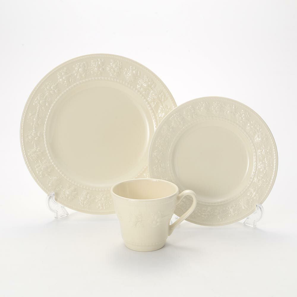 【未使用品】ウェッジウッド インタグリオ 食器セット ９pieces ウェッジウッド インタグリオ ティーカップ＆ソーサー 電子レンジ対応