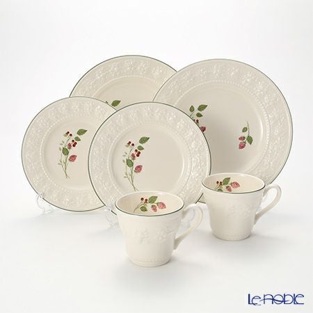 ウェッジウッド（Wedgwood） フェスティビティ スターターセット（マグ）（ラズベリー） ペア
