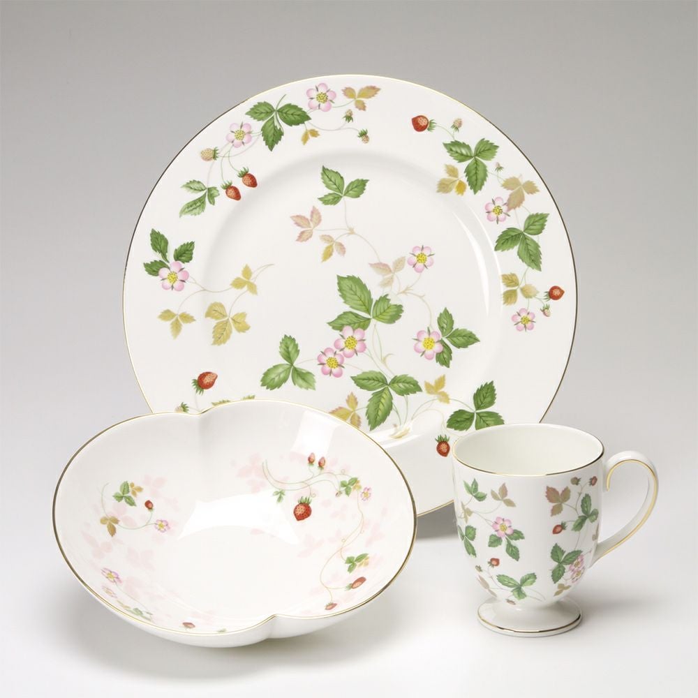 ウェッジウッド（Wedgwood） ワイルドストロベリー 6人用 9点セット